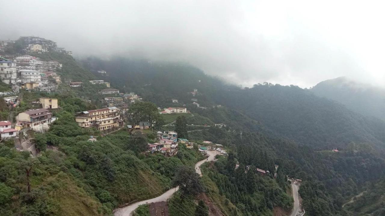Odyssey Stays Pooja Homestay Mussoorie Buitenkant foto